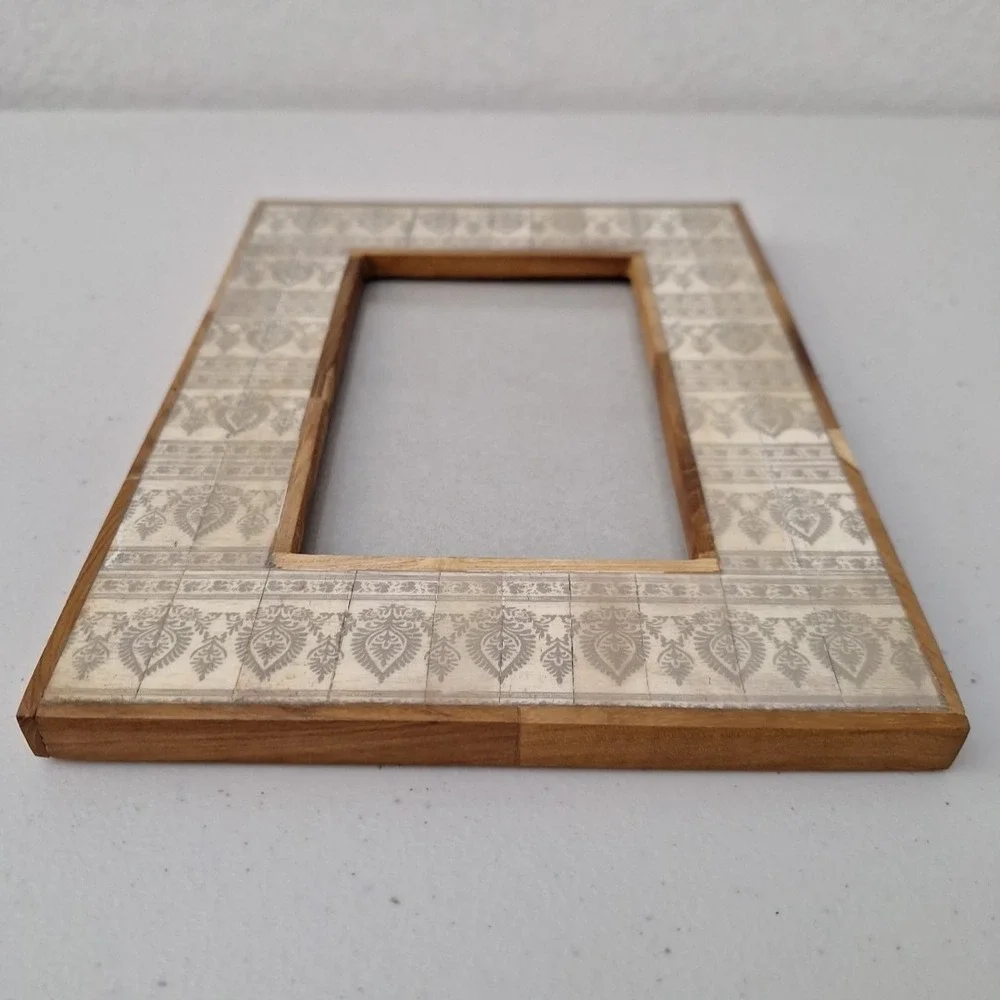 Vintage Ornate Tile Solid Wood Picture Frame 6.5